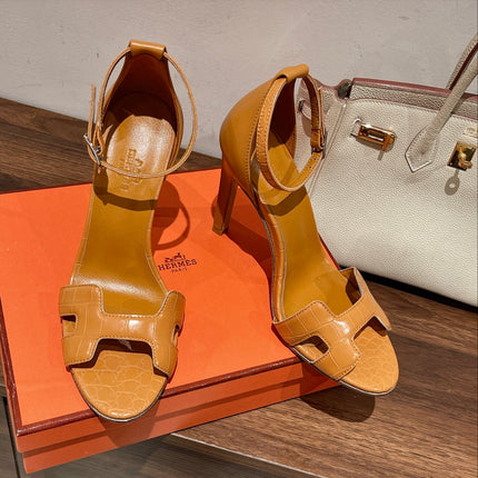 PREMIERE 115 SANDAL IN PEANUT BROWN CALFSKIN