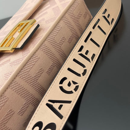 FENDI 26 BAGUETTE LIGHT PINK NAPPA LEATHER BAG WITH GOLD HARDWARE