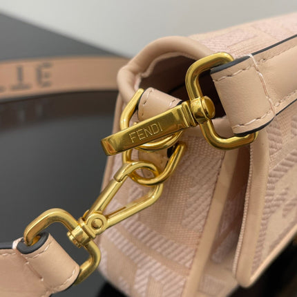 FENDI 26 BAGUETTE LIGHT PINK NAPPA LEATHER BAG WITH GOLD HARDWARE