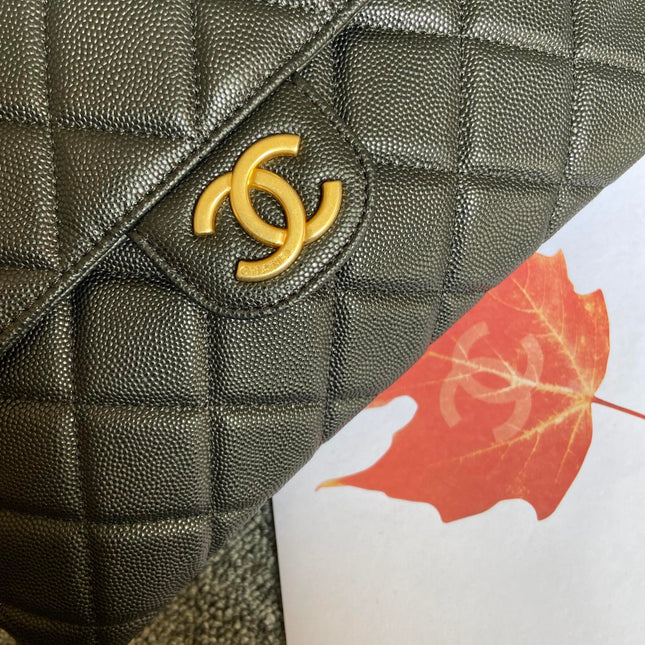 CC HOBO BAG 27 IN BLACK PEBBLED CALFSKIN