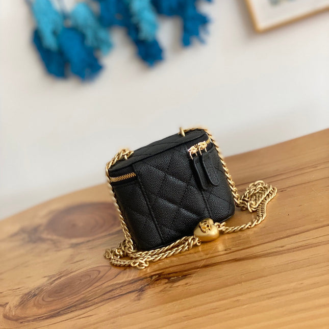 CC MINI 10 VANITY IN BLACK CALFSKIN GOLD HARDWARE