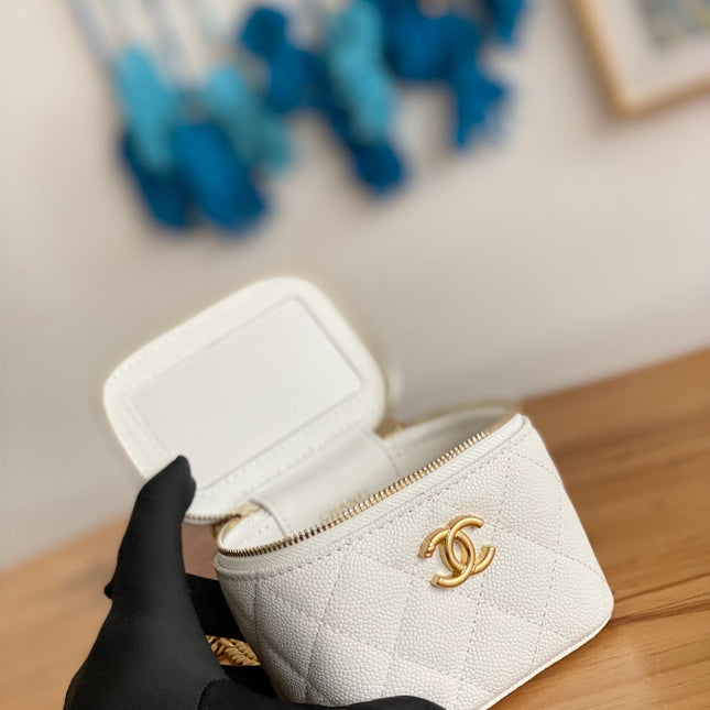 CC MINI 10 VANITY IN WHITE CALFSKIN GOLD HARDWARE