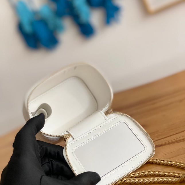 CC MINI 10 VANITY IN WHITE CALFSKIN GOLD HARDWARE