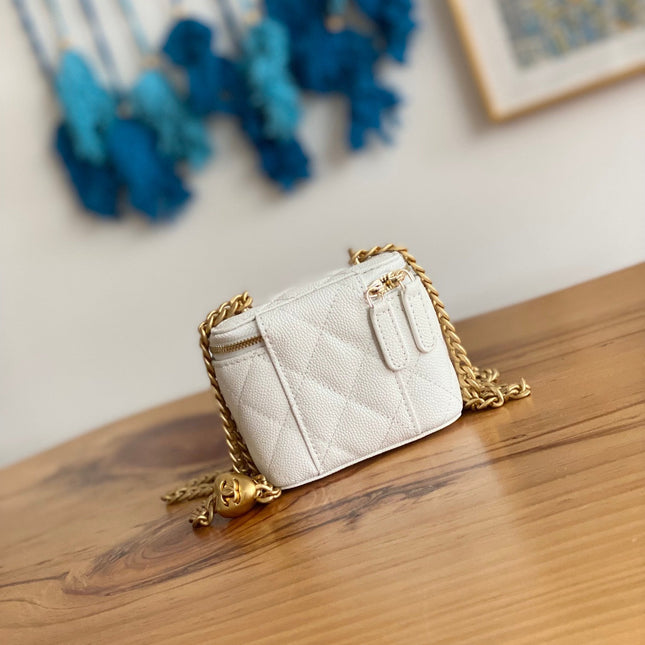 CC MINI 10 VANITY IN WHITE CALFSKIN GOLD HARDWARE