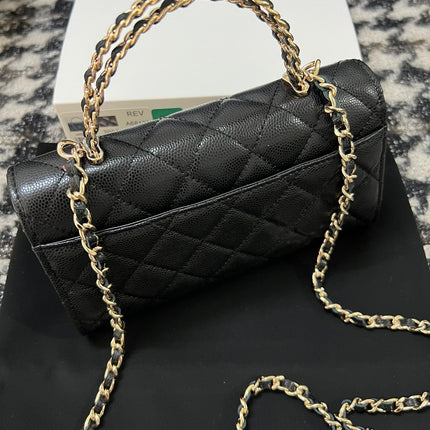 CC KELLY 18 BAG IN BLACK CALFSKIN WITH GOLD HARDWARE