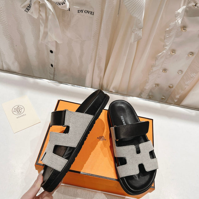 CHYPRE SANDAL BLACK LAMBSKIN AND SILVER DENIM