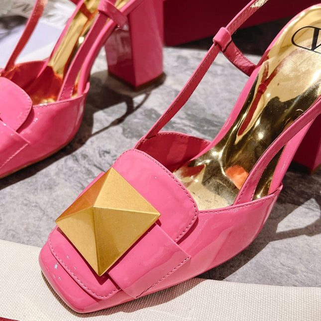 ONE STUD BRIGHT PINK PATENT LEATHER LACE-UP HIGH HEELS 85 MM