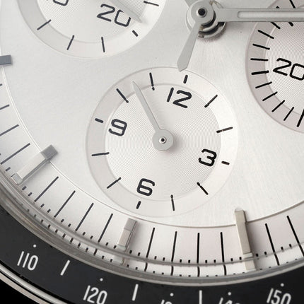 SPEEDMASTER MOONWATCH PROFESSIONAL 42 MM SILVER CASE ON BLACK LEATHER STRAP