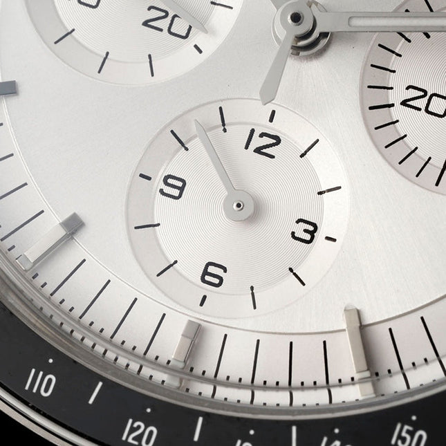 SPEEDMASTER MOONWATCH PROFESSIONAL 42 MM SILVER CASE ON BLACK LEATHER STRAP