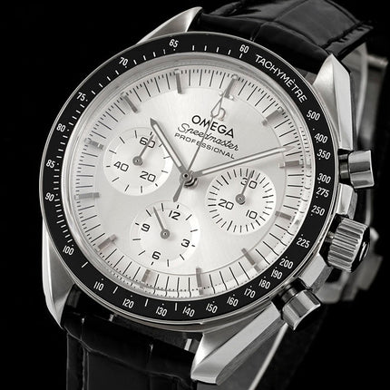 SPEEDMASTER MOONWATCH PROFESSIONAL 42 MM SILVER CASE ON BLACK LEATHER STRAP