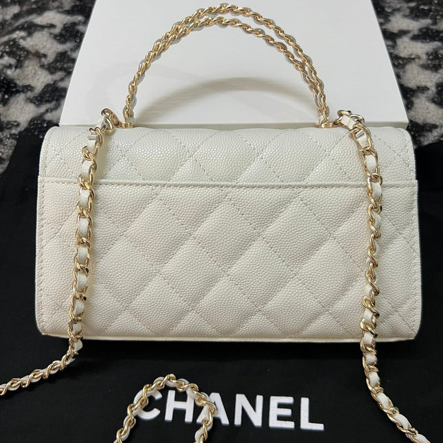 CC KELLY 18 BAG IN WHITE CALFSKIN WITH STRAP