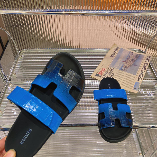 CHYPRE SANDAL OMBRE BLACK COBALT CALFSKIN