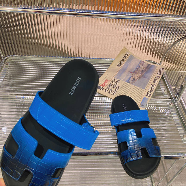CHYPRE SANDAL OMBRE BLACK COBALT CALFSKIN