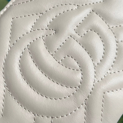 GG MARMONT MINI 22 HANDBAG IN WHITE CALFSKIN