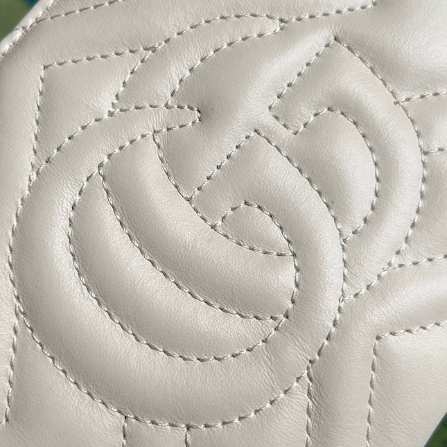 GG MARMONT MINI 22 HANDBAG IN WHITE CALFSKIN
