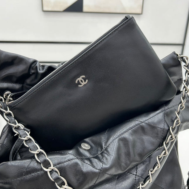 CC MEDIUM 37 HANDBAG IN BLACK CALFSKIN SILVER HARDWARE