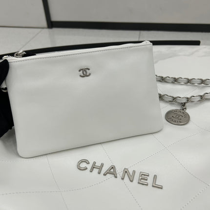 CC LARGE 42 HANDBAG IN WHITE CALFSKIN SILVER HARDWARE