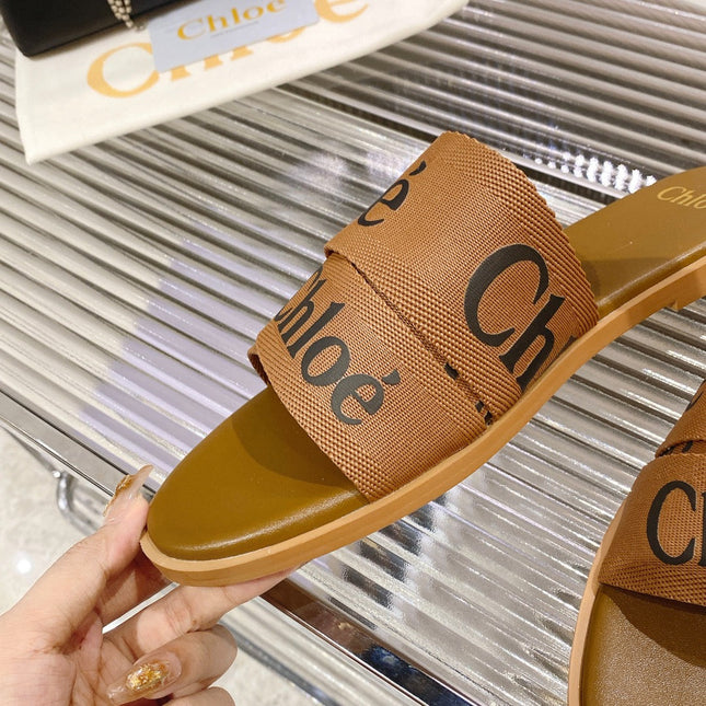 WOODY SLIPPER IN CIDER BROWN CANVAS