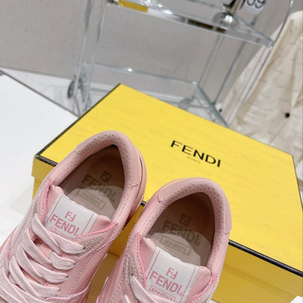 FENDI LOW-TOP TRAINER IN LIGHT PINK CALFSKIN