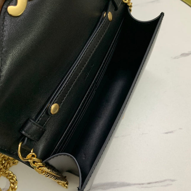 WALLET ON CHAIN MARGO 19 IN BLACK SMOOTH CALFSKIN GOLD HARDWARE