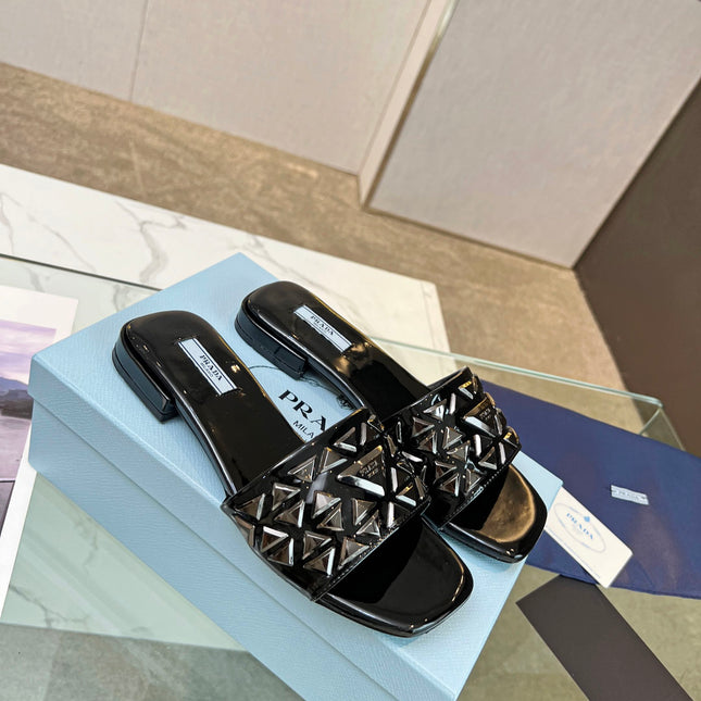 PRA EMBROIDERED SLIDES FLAT BLACK CALFSKIN