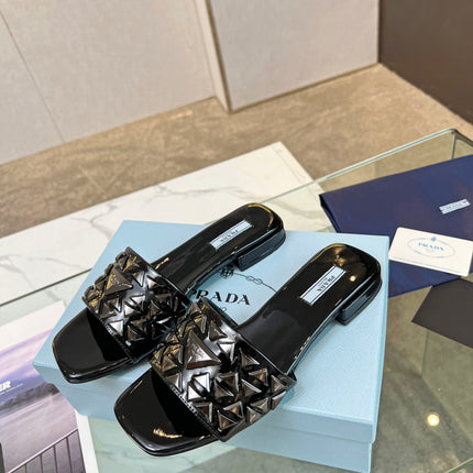 PRA EMBROIDERED SLIDES FLAT BLACK CALFSKIN