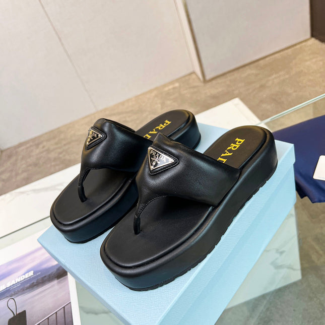 PRA SOFT PADDED NAPPA THONG WEDGE SANDALS BLACK LAMBSKIN