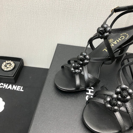 FLORAL HIGH HEEL SANDAL IN BLACK LAMBSKIN