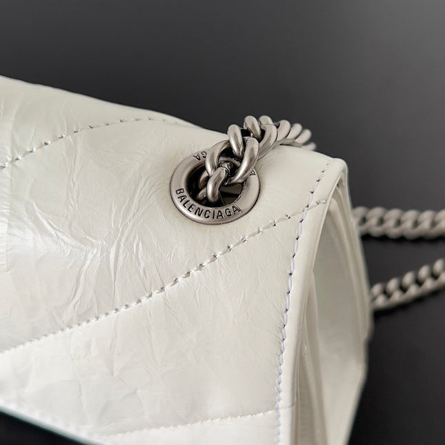 CRUSH CHAINED BAG 22 IN WHITE QUILTED CRUSHED CALFSKIN SILVER HARDWARE
