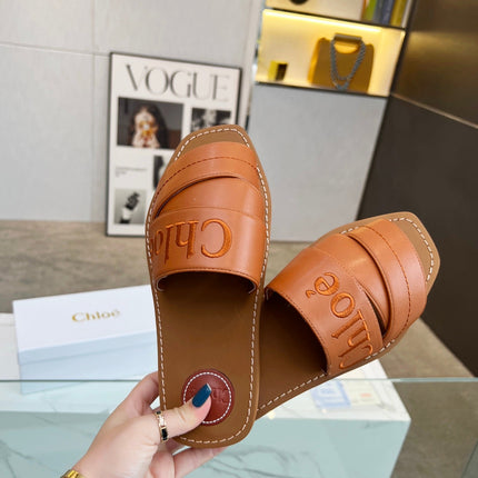 WOODY MULE IN BRONZE BROWM LAMBSKIN WITH EMBROIDERED LOGO