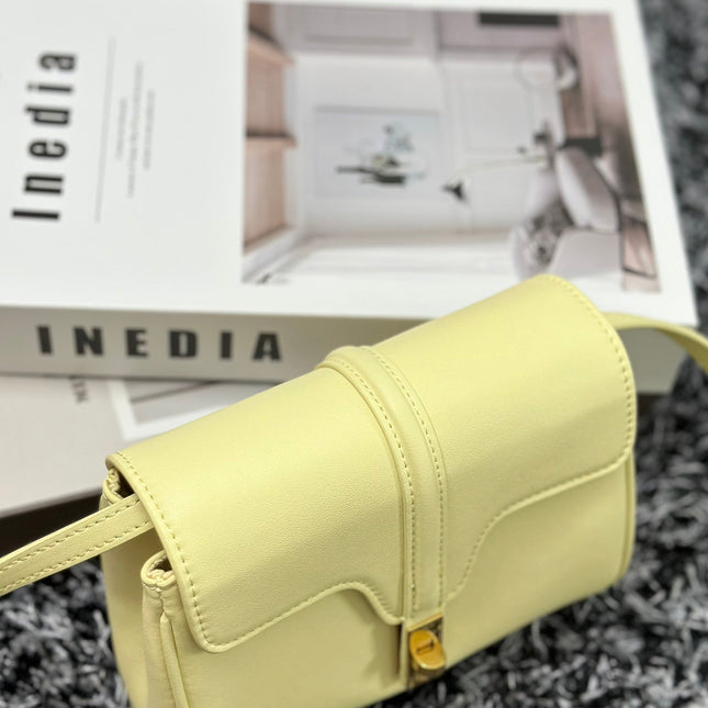 CLASSIC MINI 18 YELLOW PASTEL CALFSKIN
