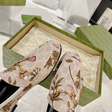 HORSEBIT LOAFER WITH FLOWER PRINT IN LINEN BEIGE MONOGRAM JACQUARD FABRIC