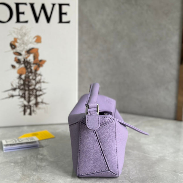 LOE MINI 18 PUZZLE BAG IN LIGHT PURPLE CALFSKIN