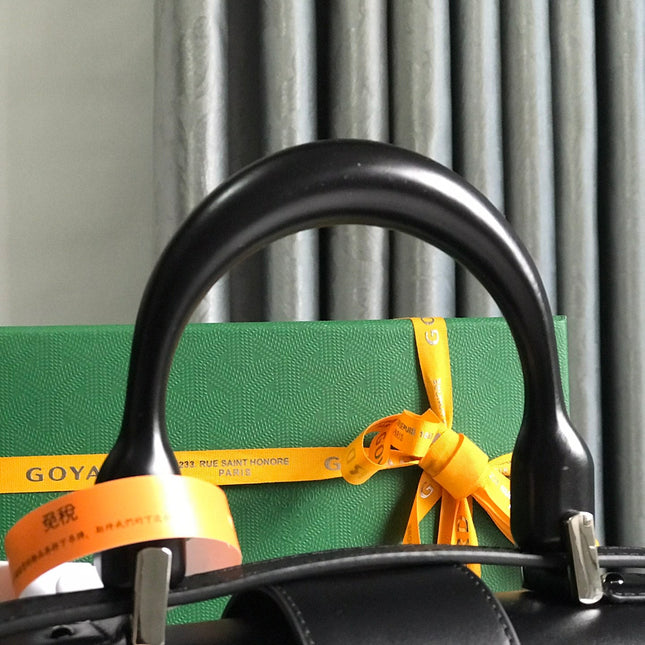 SAÏGON PM BAG 28 IN BLACK GOYARDINE CANVAS AND CALFSKIN