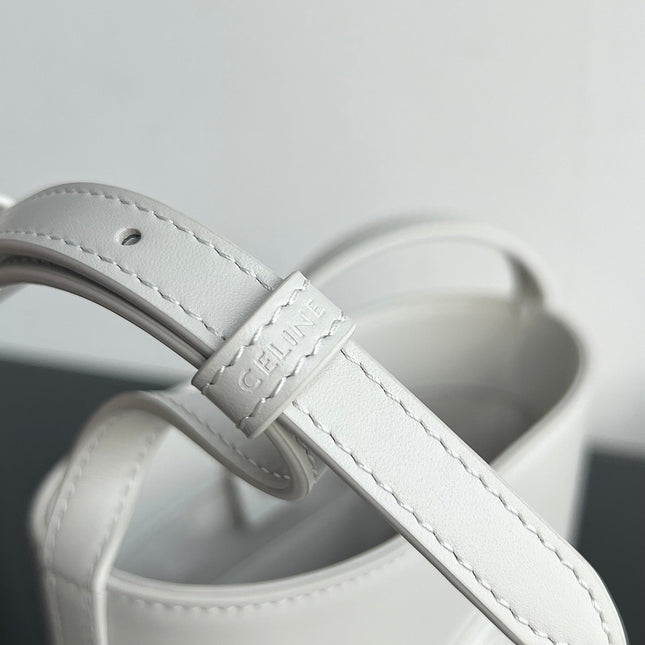 CUIR TRIPHOME 19 WHITE SMOOTH CALFSKIN BUCKET BAG