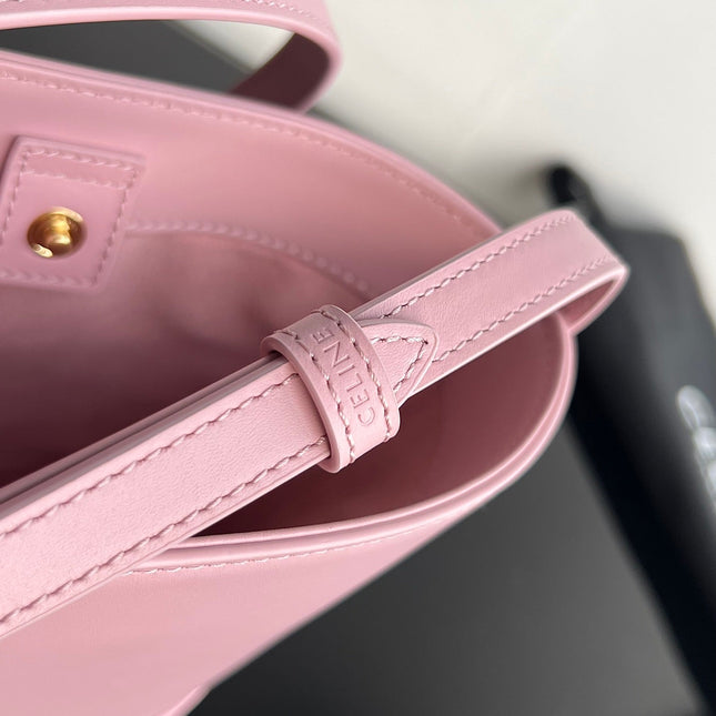 CUIR TRIPHOME 19 PINK PASTEL SMOOTH CALFSKIN BUCKET BAG