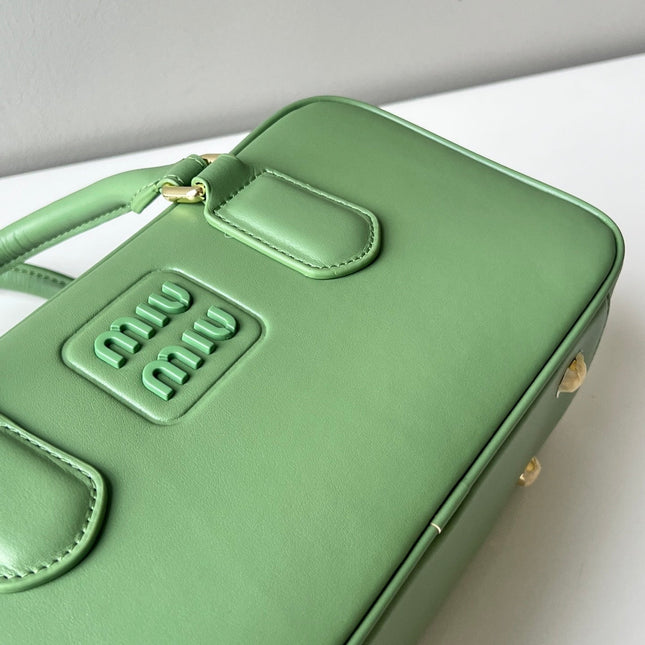 ARCADIE 27 BAG IN EMERALD GREEN CALFSKIN