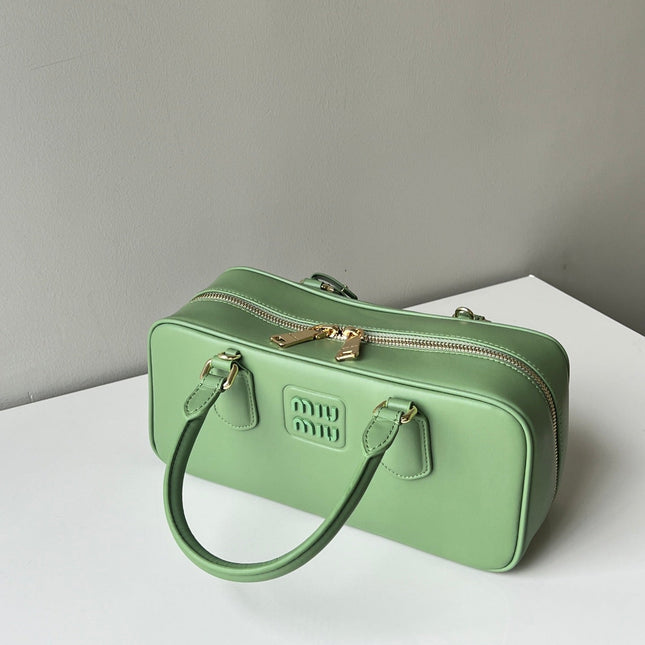 ARCADIE 27 BAG IN EMERALD GREEN CALFSKIN