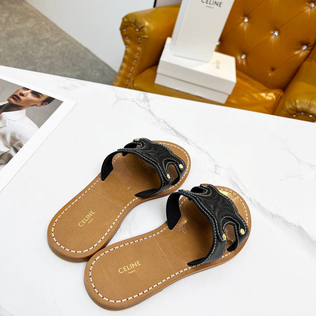 TRIOMPHE SLIDE IN BLACK CALFSKIN