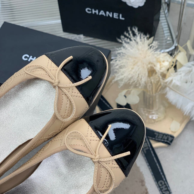 BALLET FLAT GLOSSY BLACK MIX BEIGE LAMBSKIN