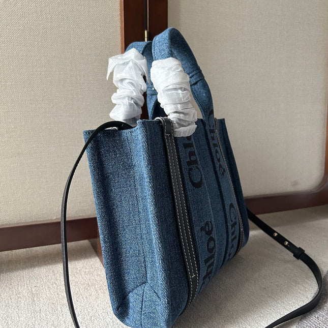 SMALL WOODY TOTE BAG 26.5 IN BLUE DENIM BLACK CALFSKIN