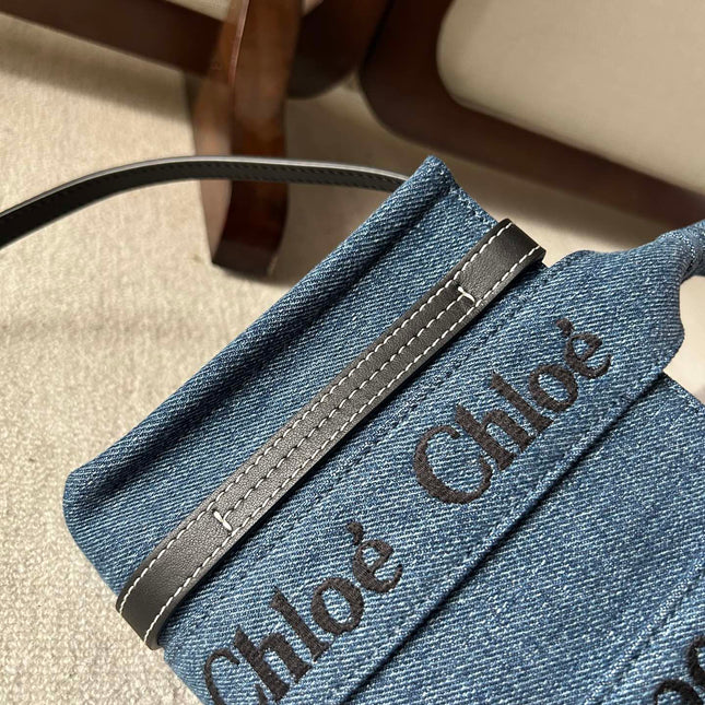 MINI WOODY TOTE BAG 20 IN BLUE DENIM BLACK CALFSKIN