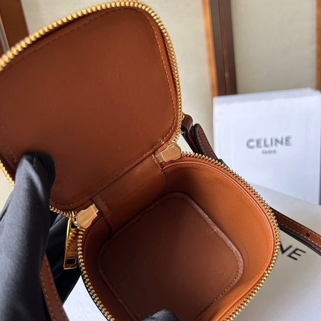 MINI VANITY CASE CUIR TRIOMPHE 9 IN BRONZE BROWN SMOOTH CALFSKIN