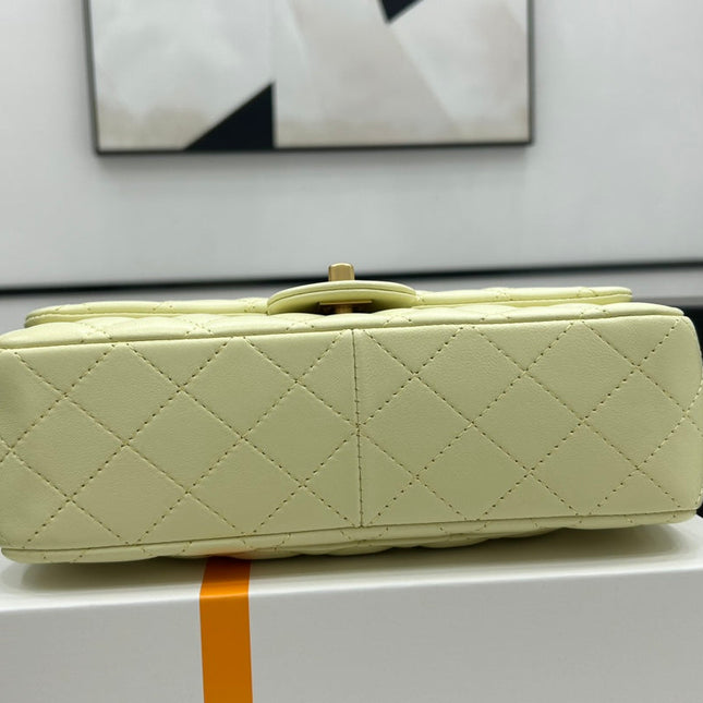 CC SMALL 23 FLAP BAG IN NEON YELLOW CALFSKIN GOLD HARDWARE