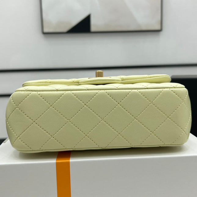 CC SMALL 20 FLAP BAG IN NEON YELLOW CALFSKIN GOLD HARDWARE