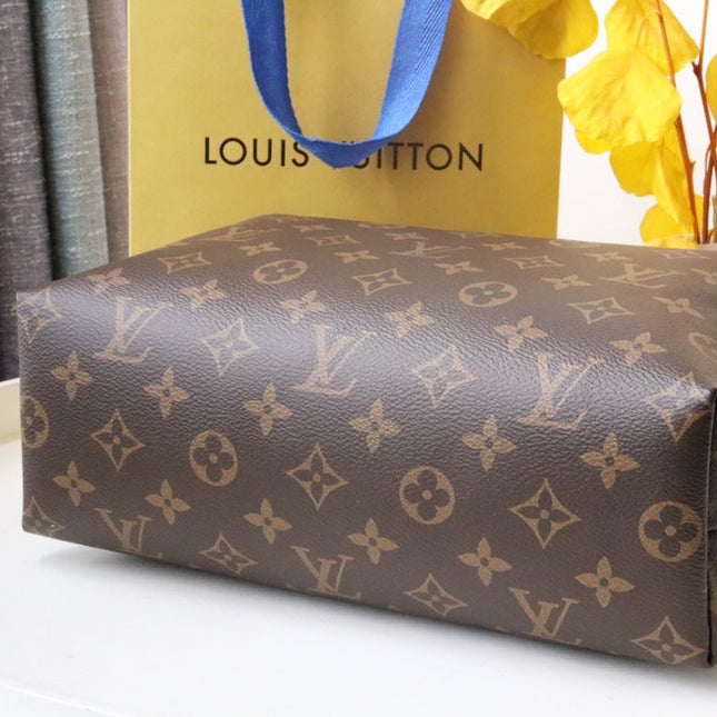 COSMETIC BAG 27 IN BROWN MONOGRAM COATED CANVAS