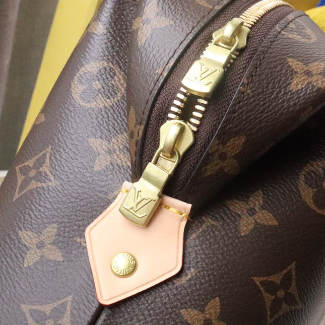 COSMETIC BAG 27 IN BROWN MONOGRAM COATED CANVAS