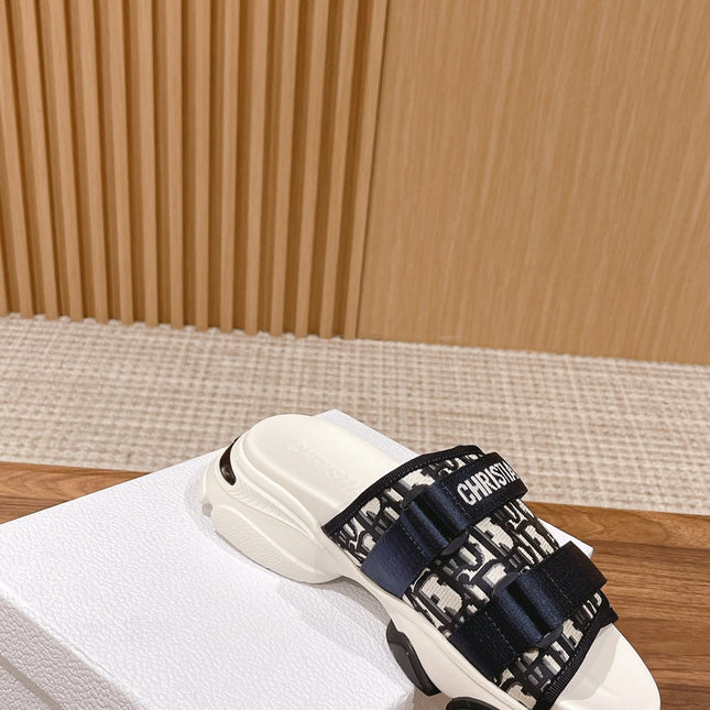 DIOR PLATFORM SLIDES 25S 30 MM IN MIDNIGHT BLUE MIX WHITE FABRIC AND CALFSKIN