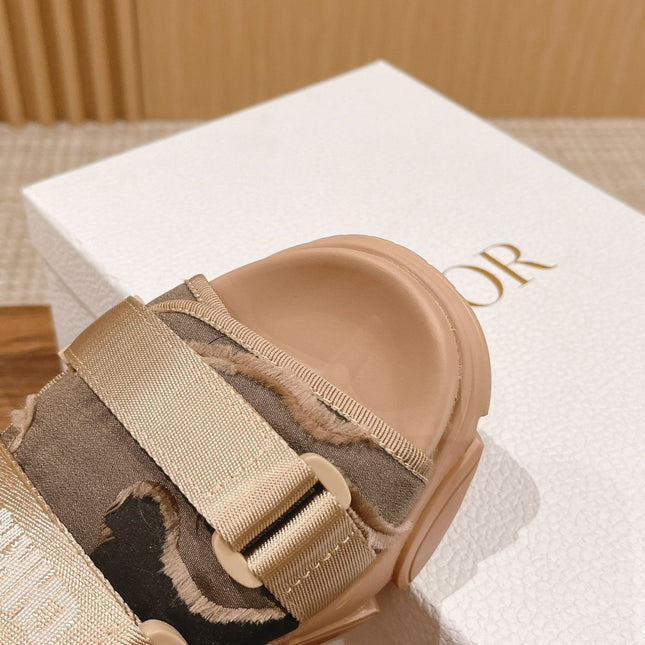 DIOR PLATFORM SLIDES 25S 30 MM IN MOSS GREEN FABRIC AND NUDE CALFSKIN