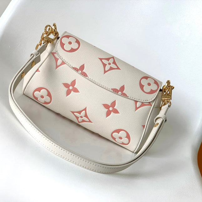 FAVORITE BAG 24 IN BEIGE MIX PINK MONOGRAM SOFT GRAINED COWHIDE